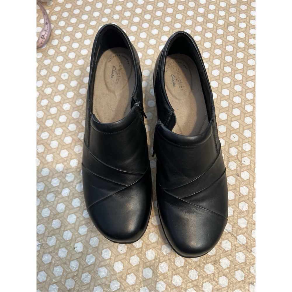 Clark Connections Zippered Sides Wedge Size 11M Black